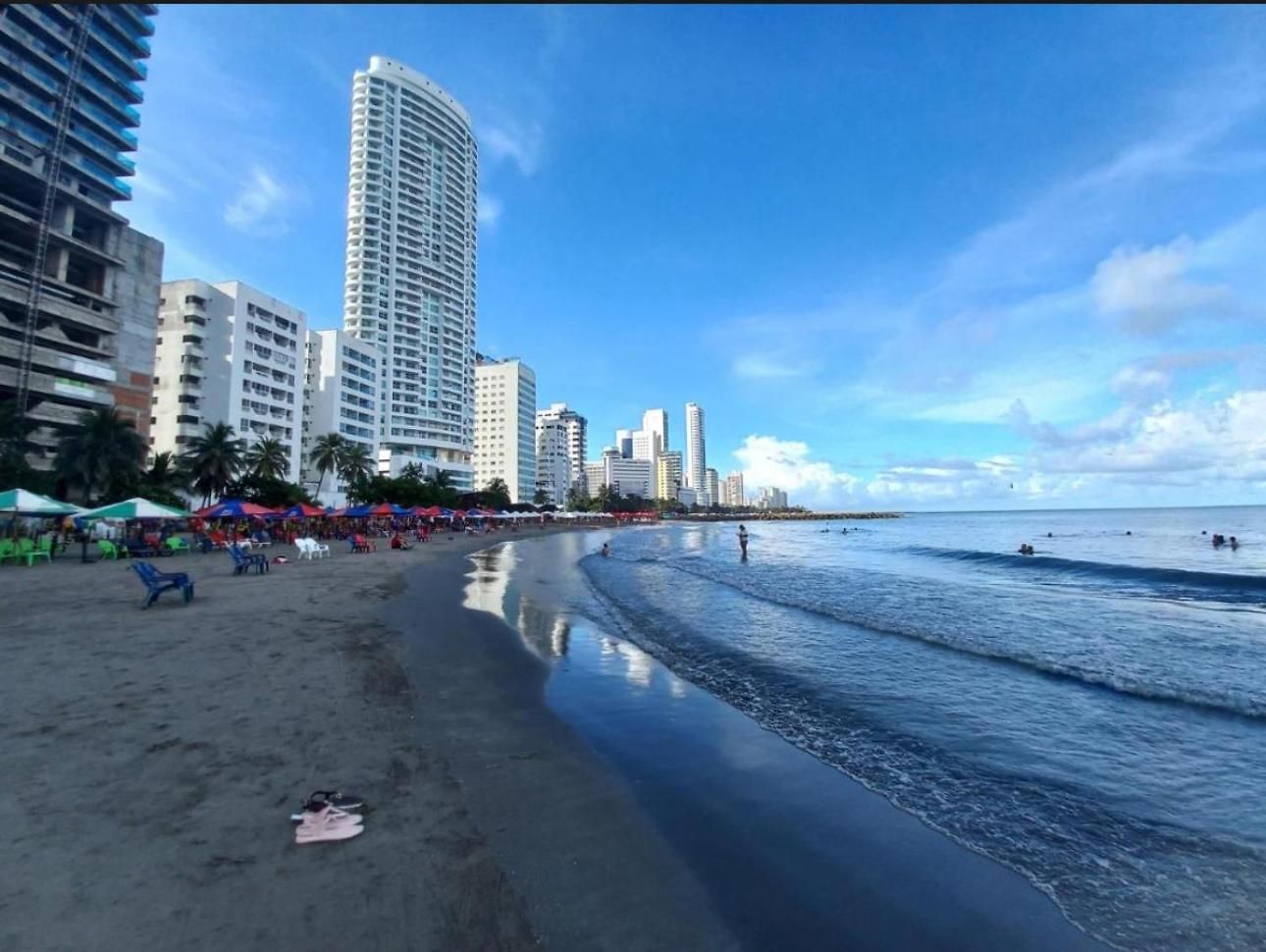 Hermoso Bocagrande, 2 Habitaciones, Apartamento *